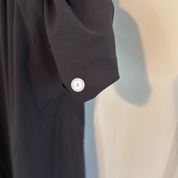 Lululemon Time to Flounce skirt sz 8 EUC - Picture 6 of 12